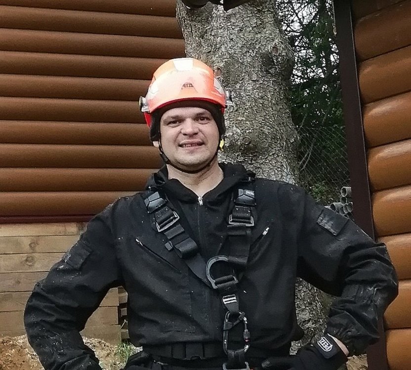 ZC1hMZgx8Fs.jpg